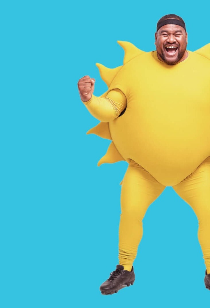 NSW-rugby-player-in-Sun-outfit-blue-background-1